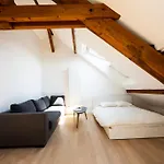 Charming Loft Studio In Chailly - Prime Central Location Ac1