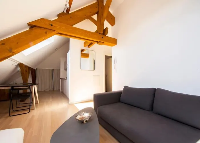 Charming Loft Studio In Chailly - Prime Central Location Ac1